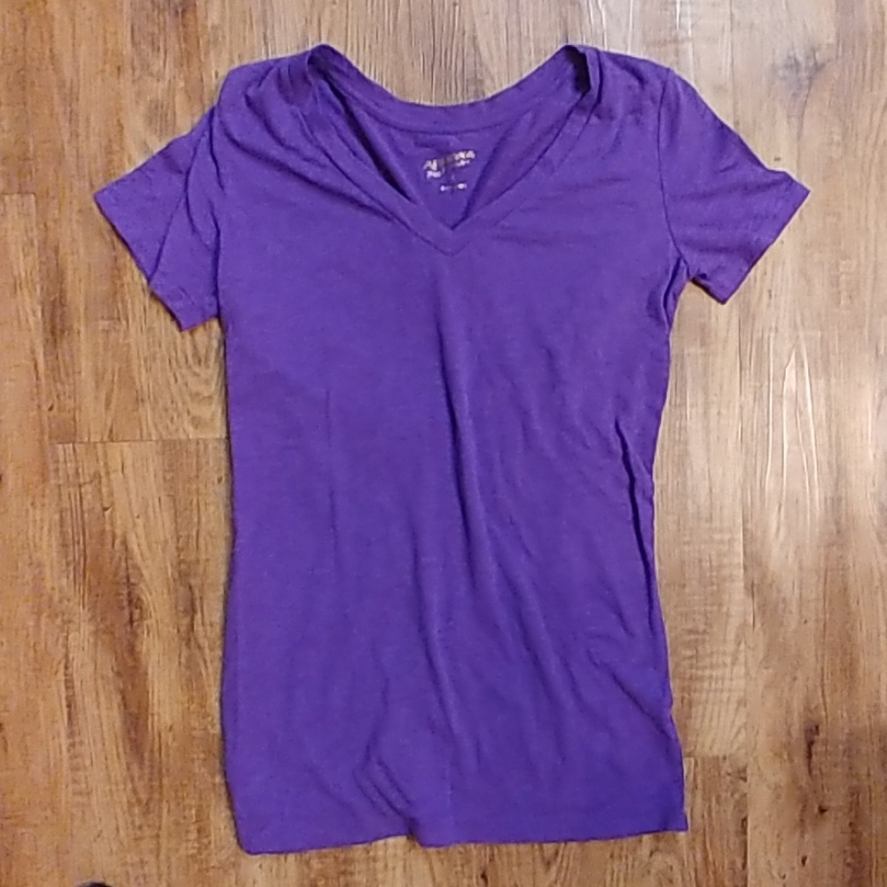 Juniors V-Neck